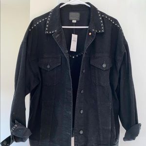 AEO women’s boyfriend studded jean jacket